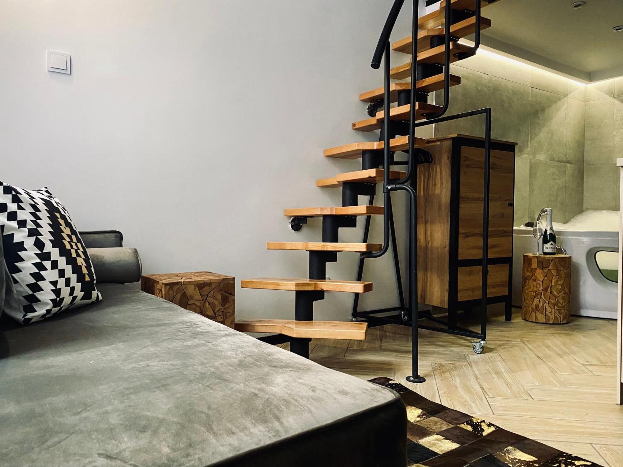 Apartment Premium Jacuzzi For Couples, Old Town