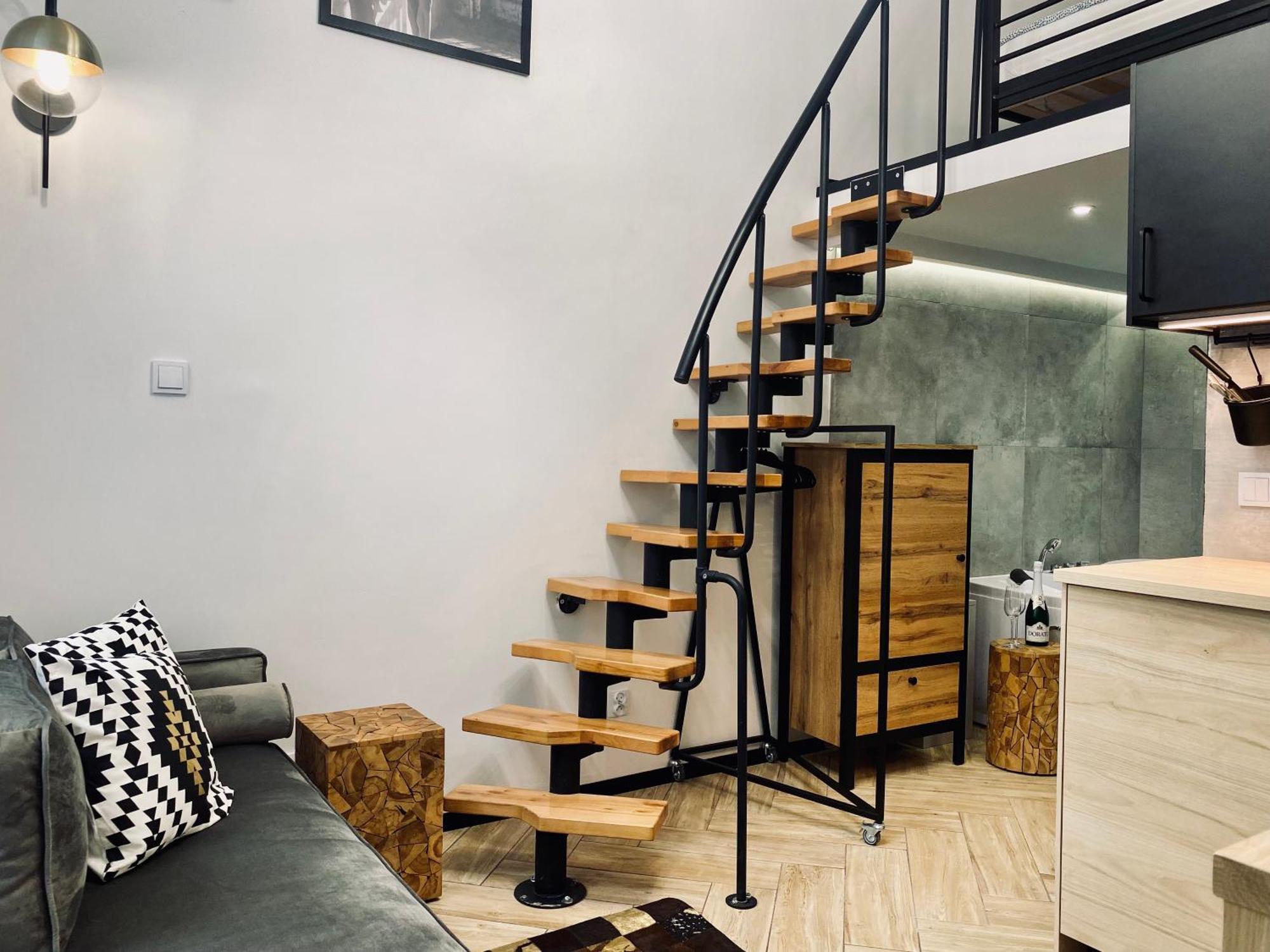 Premium Jacuzzi For Couples, Old Town Krakau